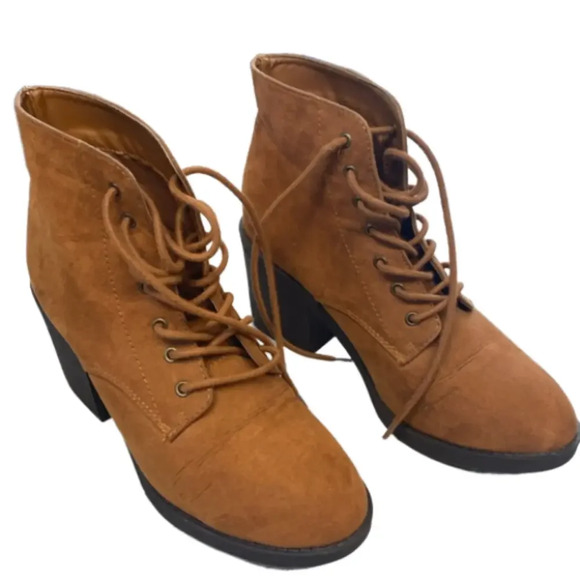 Forever 21 Faux Suede Ankle Boots With‎ Medium Heel Women's 8 - Picture 1 of 8